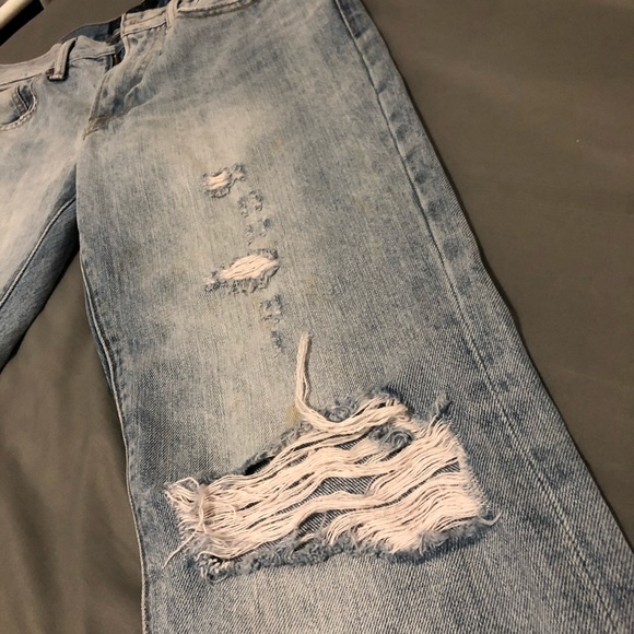 Lucky Brand Ripped & Distressed Jeans - Picture 3 of 8